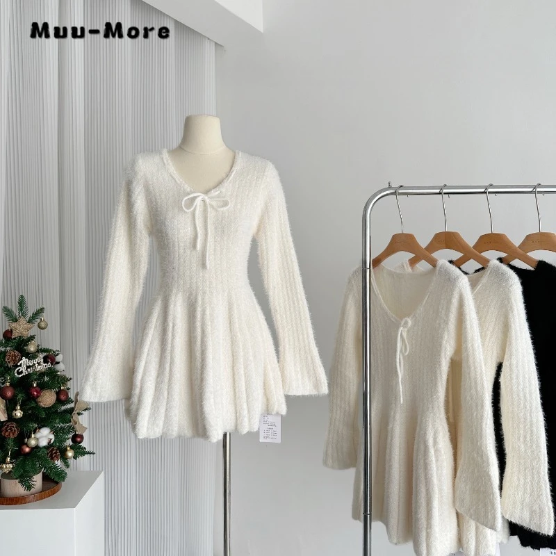 

Fairy Sweet Style Long Sleeve Solid Color Lace-up Midi Dresses 2024 Spring Women Elegant V-neck Knitting White Simple Dress