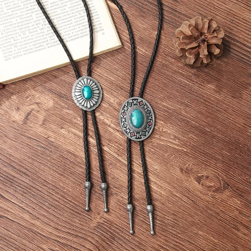 Bolo Tie for Men Western Cowboy Necktie with Carved Turquoise Buckle Gentleman Formal Meeting Costume Accessories