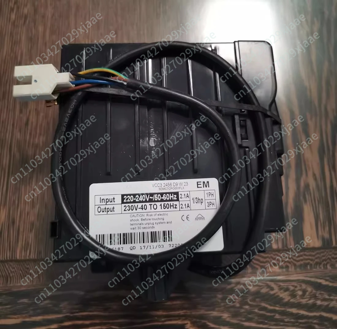 Refrigerator inverter box drive board