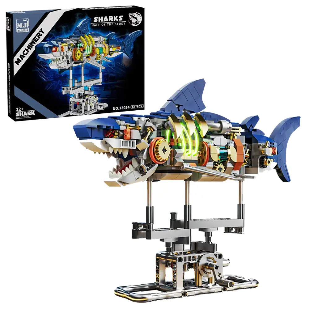 687PCS Steampunk Half-Mechanical Shark Building Blocks Set Skeleton Shark Model with Display Stand Brick Toy for Adult
