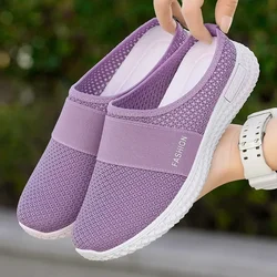 Mezze pantofole leggere e traspiranti delle nuove donne primaverili comode scarpe da donna resistenti all'usura con suola morbida per la casa Casual