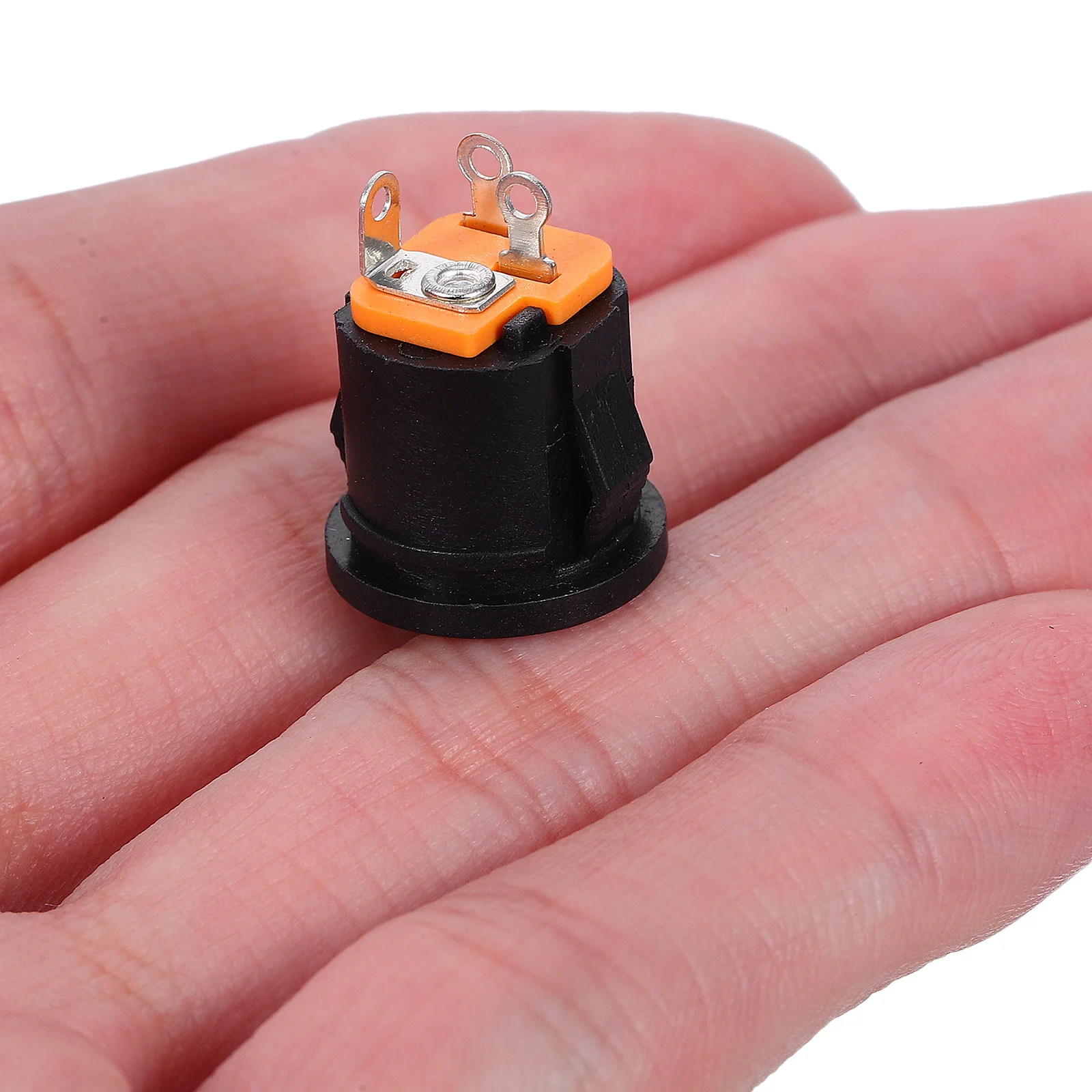 

50pcs Dc Power Socket 5.5Mm X 2.1Mm Locking Electrical Plug Wall Outlet For Secure Charging Panel Mount Screw Nut Kit