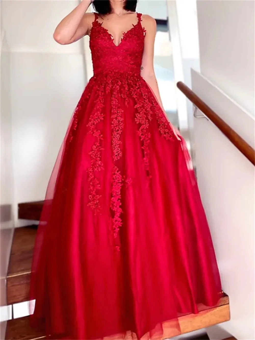 

Ball Gown Sexy Floral Quinceanera Formal Evening Dress V Neck Sleeveless Floor Length Tulle with Pleats Appliques robes de soiré