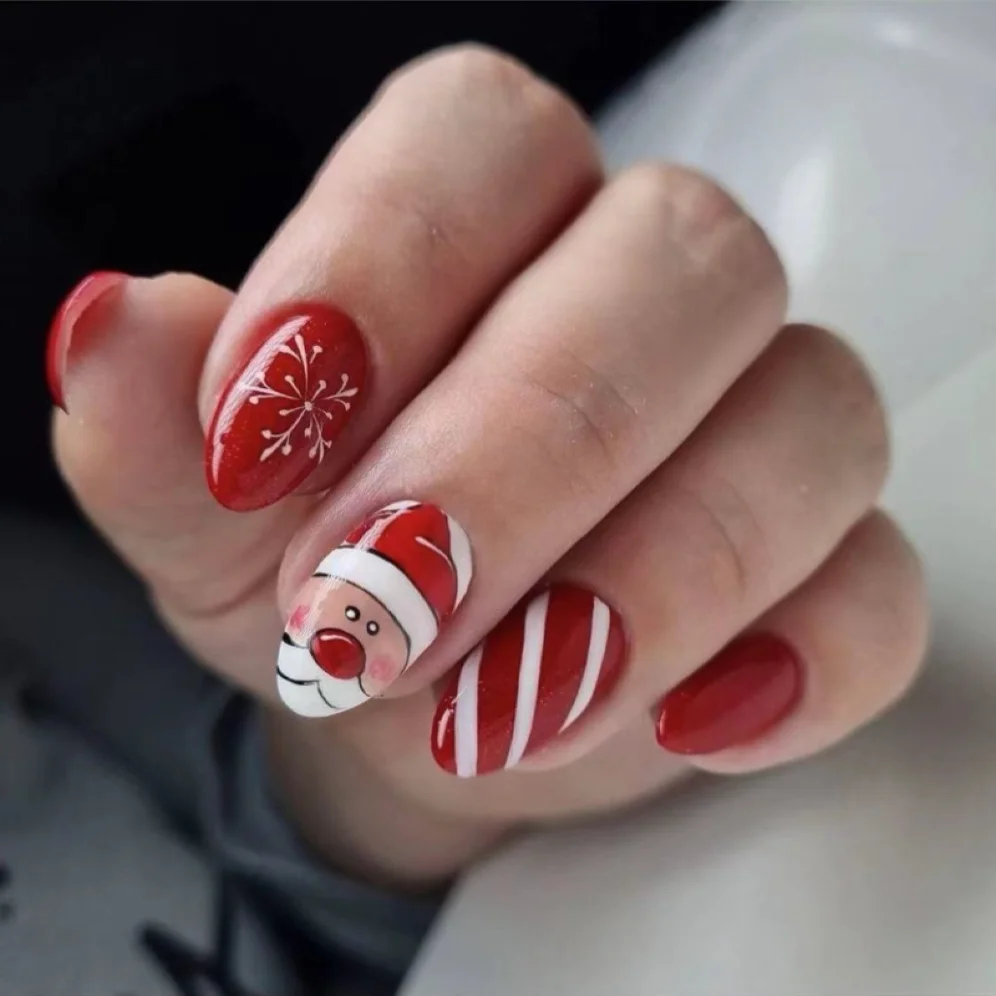 

24Pcs Santa Claus White Striped Nail Art Fake Nails Red Round Short Ballerina Press-on Nails Reusable False Nail Art Glue Patch