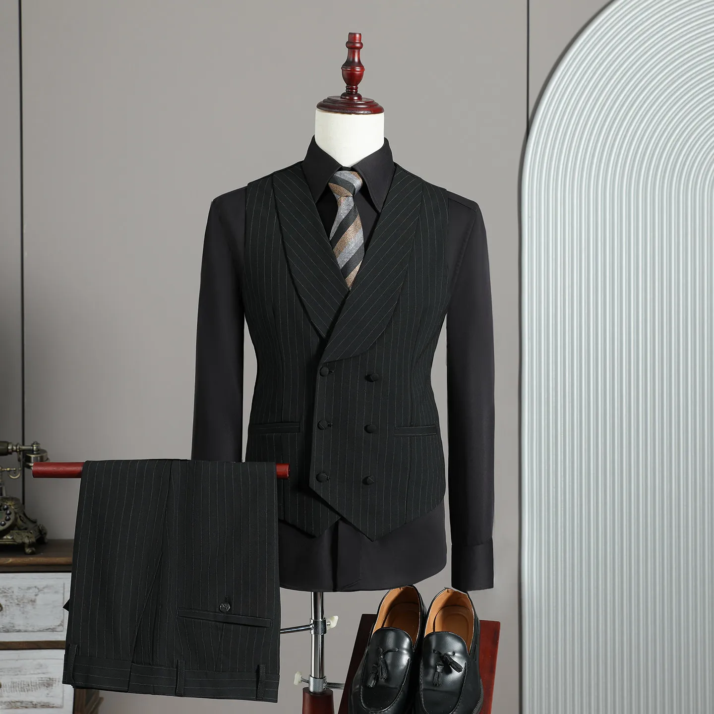 High-Quality Spring 2026 Men's Fashionable Casual Business Suit Set Stripe Pattern Three-Piece Suit for Wedding And Banquet
