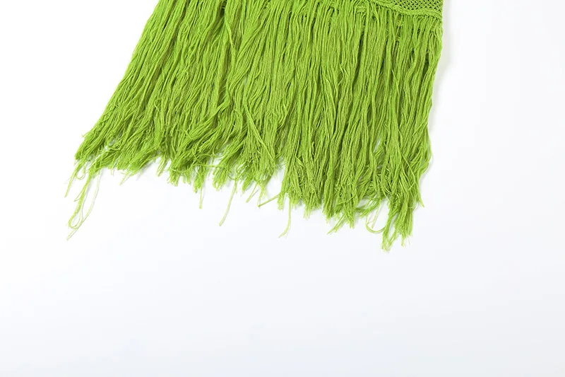 Sukienka maxi z dzianiny żakardowej w kropki, z frędzlami na dole, patchworkiem, dopasowana, seksowna, z wycięciami, dekoltem w serek, bez rękawów, z odkrytymi plecami, idealna na imprezę.