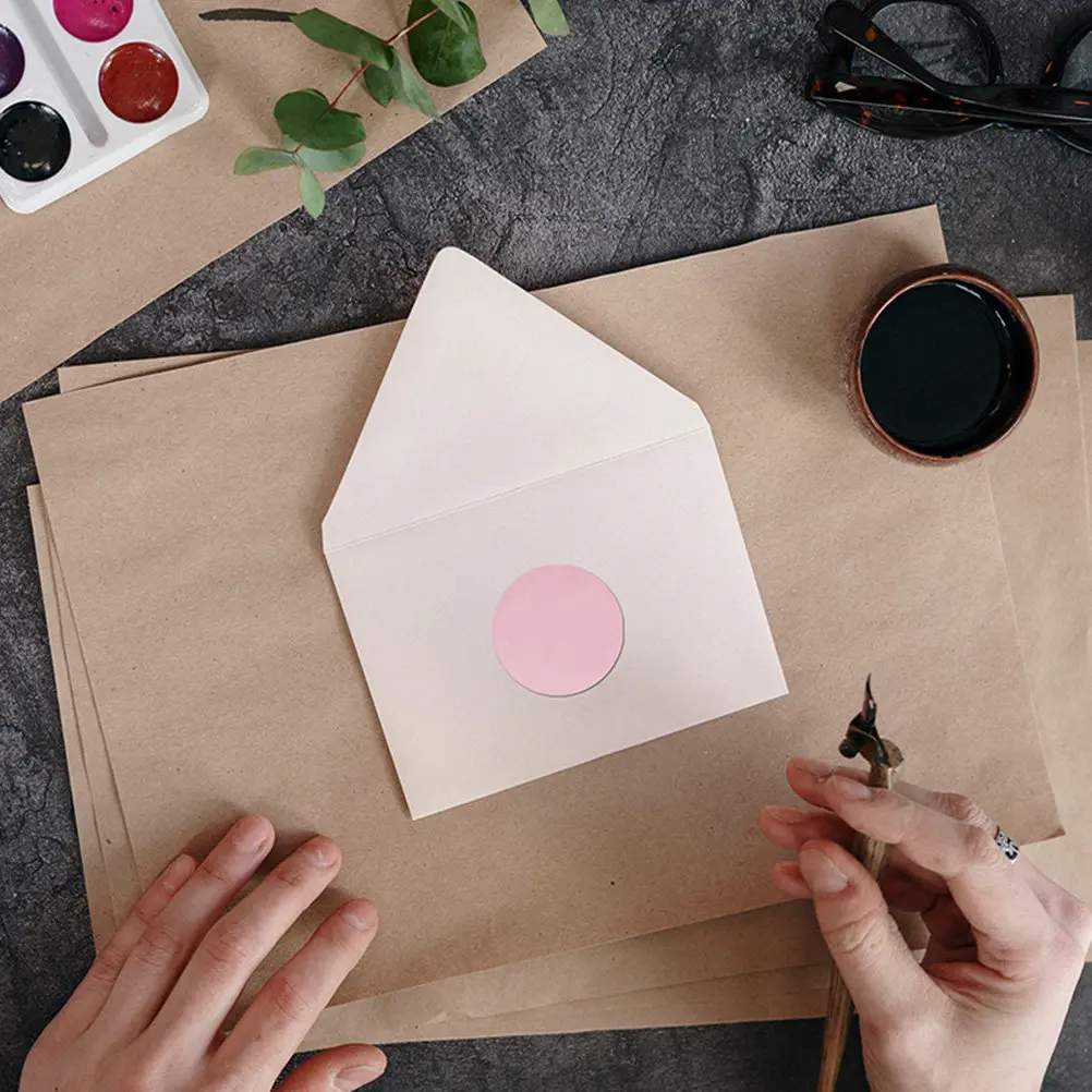 

2 рулона разноцветных круглых наклеек-точек, самоклеящиеся круглые этикетки для классификации, кодирования, упаковки подарков, конвертов