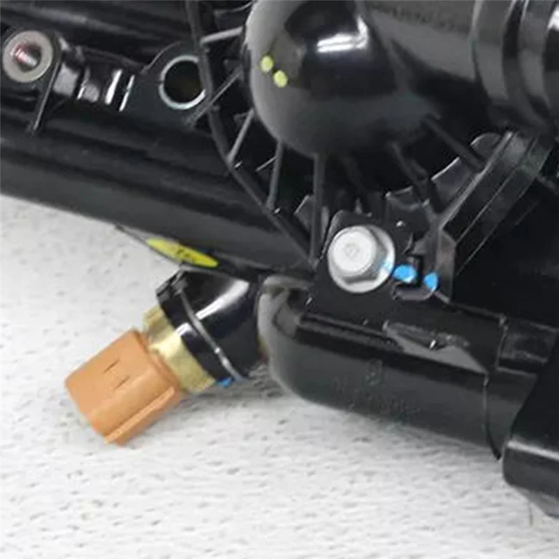 

Efficient 25600-2GGB0 256002GGB0 Car Thermostat Housing Assembly For Hyundai Kia