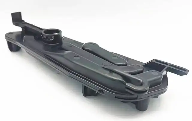 17117507973 17117534907 Engine Radiator Expansion Tank Mounting Plate for BMW E60 E61 525i 528i E63 E64 E65 645Ci 760i view 4