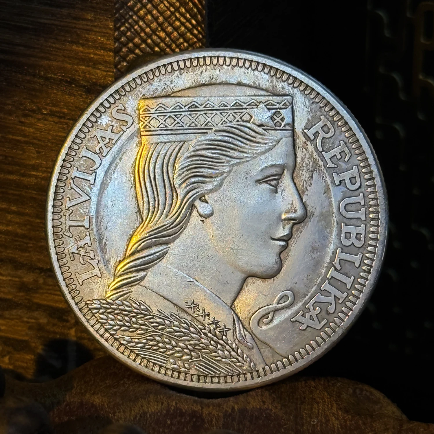 لاتفيا 1931 عملة طبق الأصل محاصر-ديكور على الطراز العتيق هدية مثالية لهواة الجمعين هدية عيد الشكر وعيد الميلاد