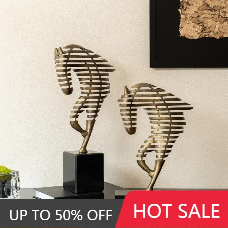 Metal Imitation Horse Figurines Retro Art Creative Luxury Sculptures Miniature Movable Ornaments Original Funny Home Decorations