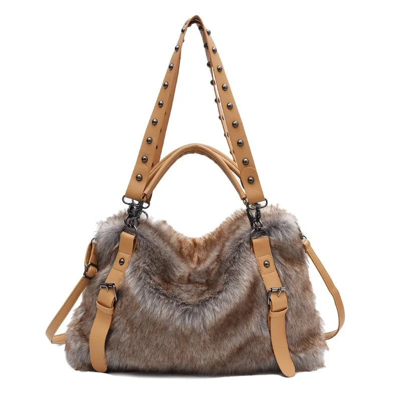 Bolso de mano de felpa suave para mujer, nuevo bolso de mano de gran capacidad con remaches de Camel para invierno, bolsos para axilas para mujer, bolso de hombro tipo bandolera de piel sintética