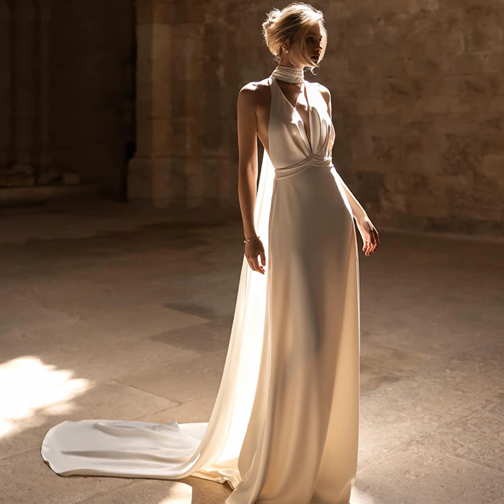High Quality Wedding Dresses Dreamy Halter Deep V Neck Sleeveless Customized Evening Dress Open Back Special Occasion Gowns