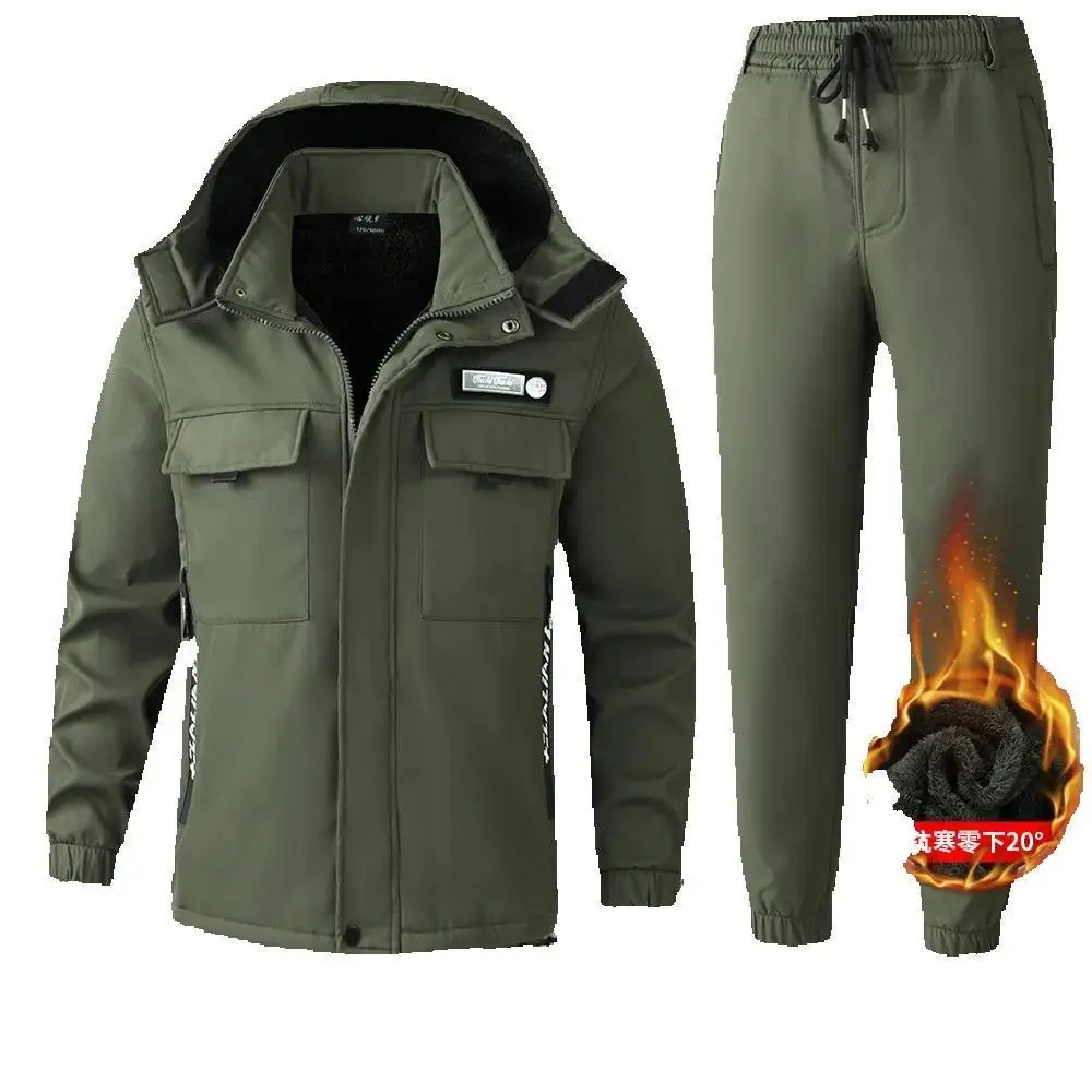 Winter plush waterproof camouflage jacket outdoor mountaineering skiing Welding adventure site maintenance work clothes Coat