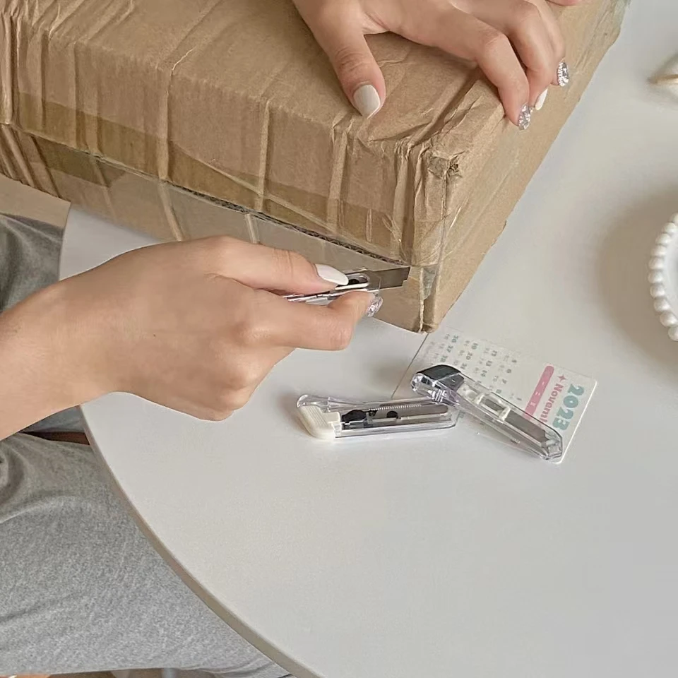 ENWEI Mini Cutter Knife Translucent Parcel Office School Stationery Art Cute Design Sharp Tool for Crafting And Packaging