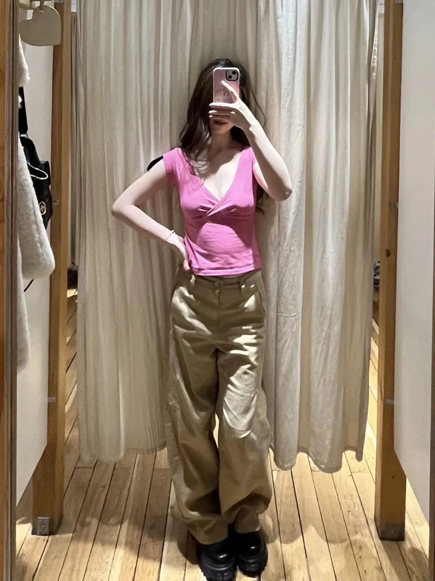 New Rose Red Slim Crop Top Woman Sexy V-neck Short Sleeve Cotton Cropped T-shirt Solid Casual Simple Sweet All-match Tee Tops image 4