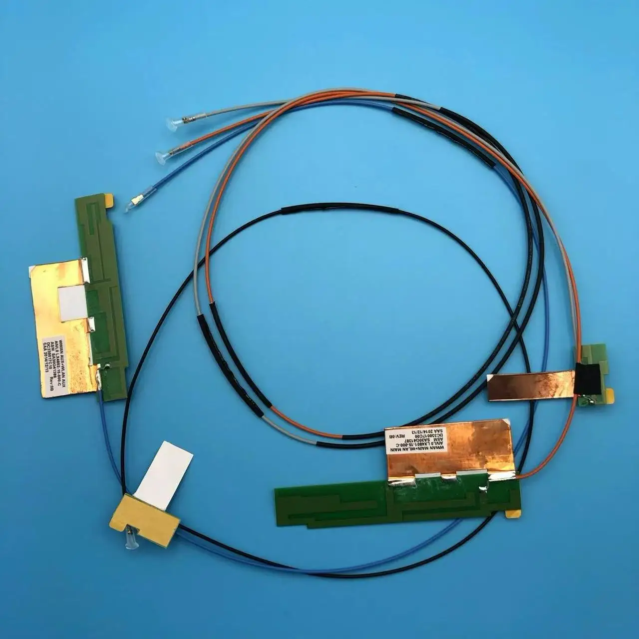

DC330017C00 DC330017C10 For Lenovo ThinkPad T450 brand new original 4G+WiFi antenna 00HN545