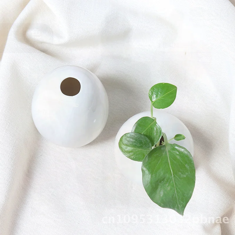 

Modern European Style Ceramic Vase Small Fresh White Dried Flower Insert Home Decor Handmade Art Ornament for Living Room
