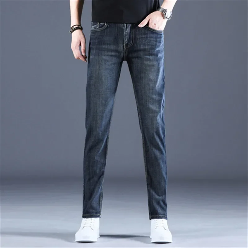 

2023 Classic Men Casual Mid-Rise Straight Denim Jeans Long Pants Comfortable Trousers Loose Fit New Brand Menswear Man's Jeans