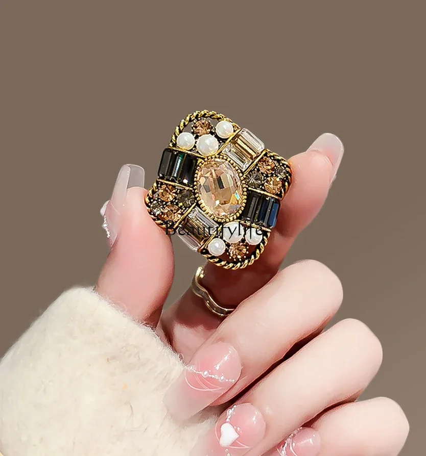 High-End Elegant Vintage Pearl Corsage, Rhinestone, Advanced Sense Coat Accessories