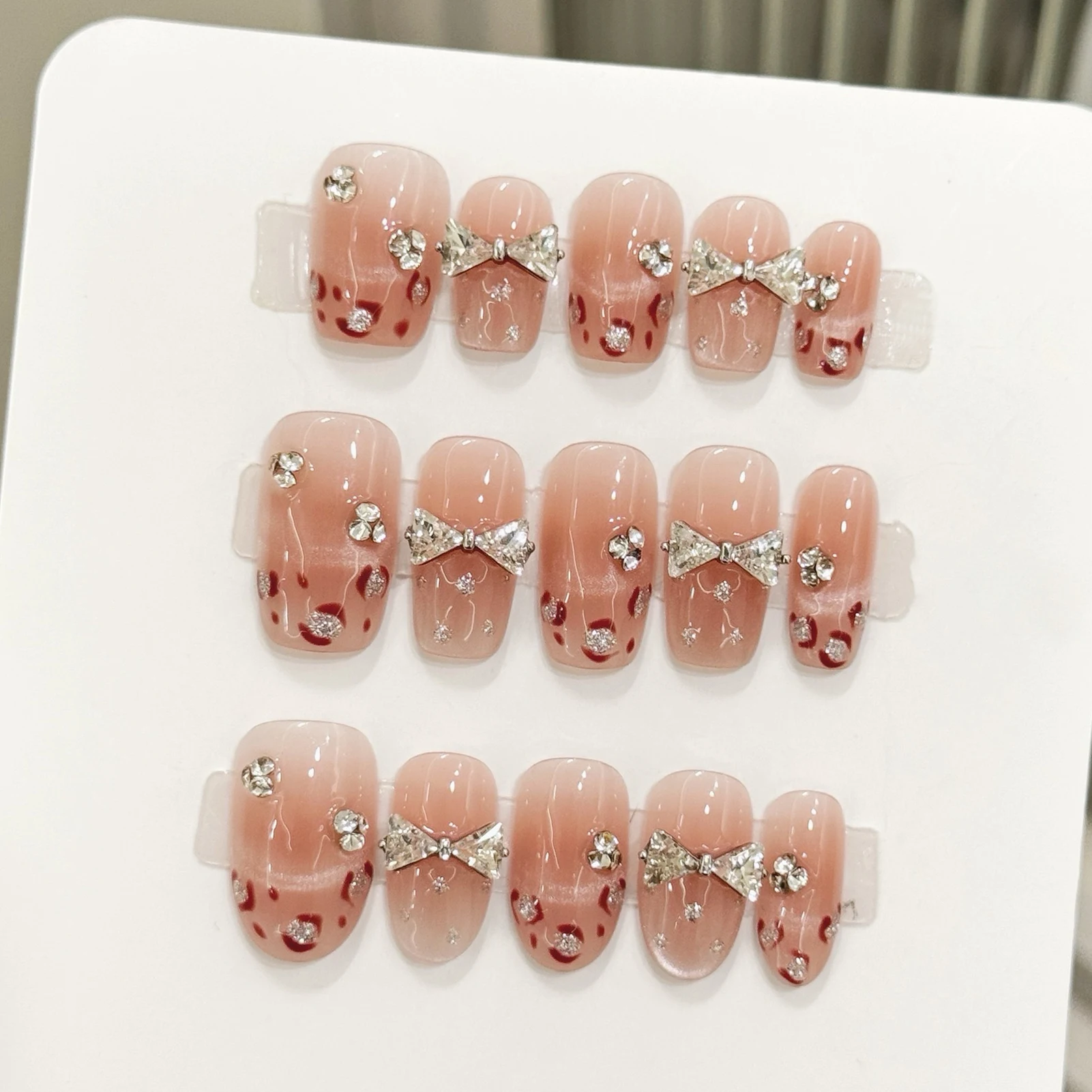 

10pcs Rhinestone Bowknots Press On Nails Blush Cat Eye Sweet Cool Handmade Fake Nail Spicy Girl Leopard Print French False Nails