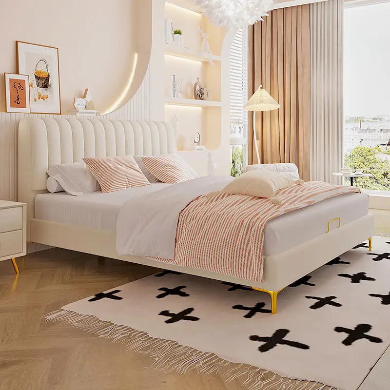 

Fabric simple modern light luxury French cream wind soft bag bed, small master bedroom, solid wood double bed
