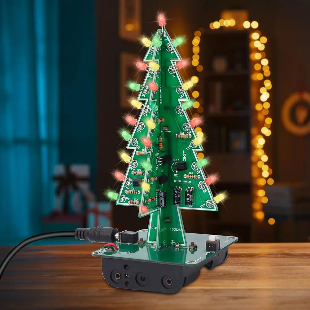 Kit di saldatura per albero di Natale 3D Kit elettronico fai-da-te LED PCB Progetto scientifico LED lampeggiante colorato Scheda PCB Decorazioni natalizie