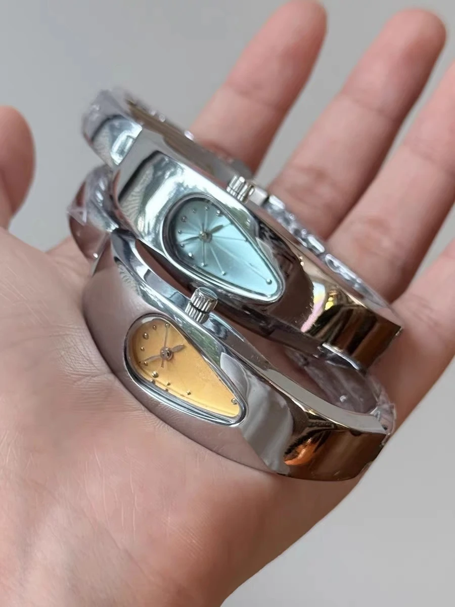 Water Drop Bracelet Watch Millennium Ins Wind Niche Special-shaped Simple Non-mechanical Medieval Men's Watch 2025 New