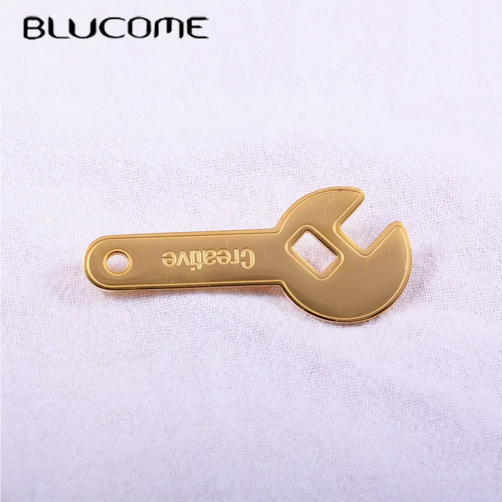 Blucome Tool Shape Brooch Alloy Elk Corsage for Women Girls Clothes Hat Hijab Pin New Year Accessories Gifts