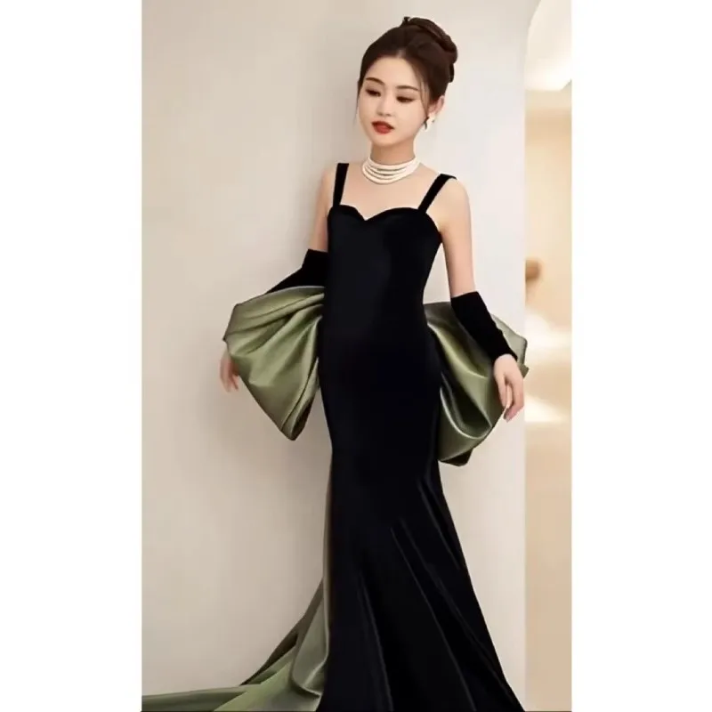 A girl with wide shoulders, a fishtail, a large bow at the waist, a youth dress, a ball dress, a birthday concert/Customized