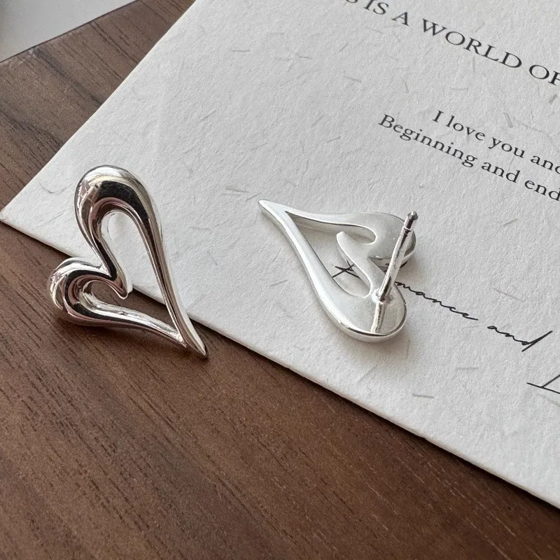 

VENTFILLE 925 Sterling Silver Love Heart Earring For Women Hollow Out Minimalism Versatile Trend Classics Jewelry Gift Dropship