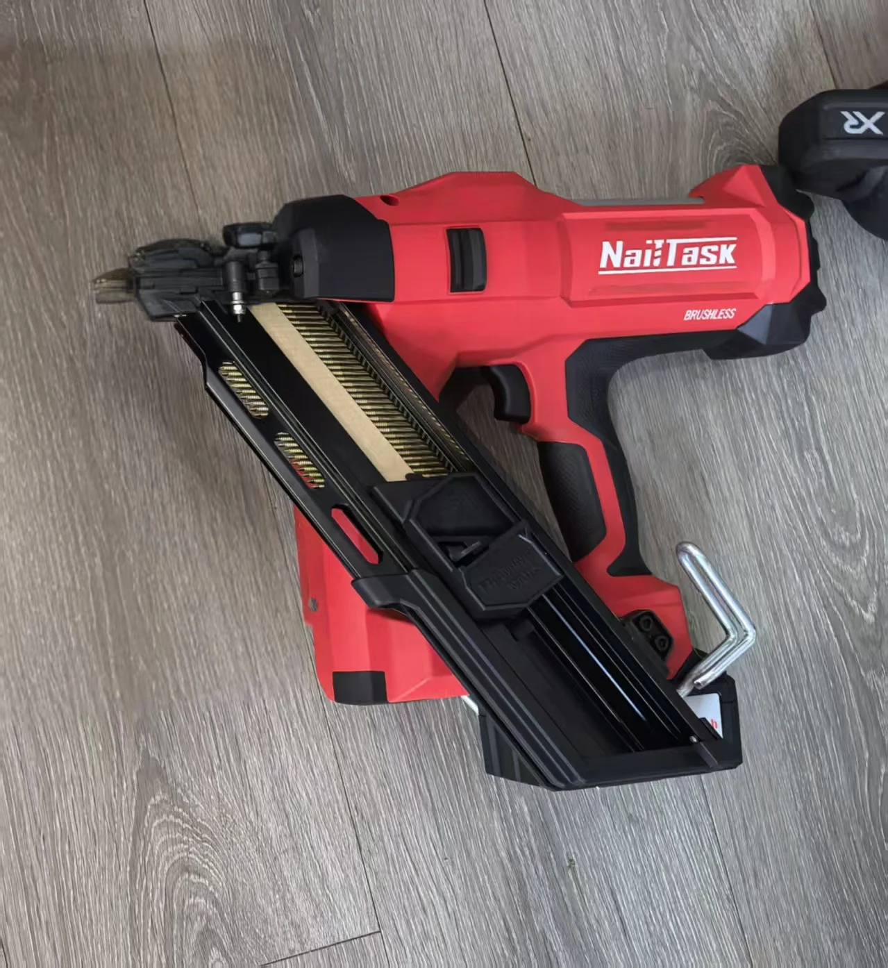 NailTaskDCFN3490 pure electric lithium battery wooden nail gun paper row nail gun for pallets, wooden cabinets