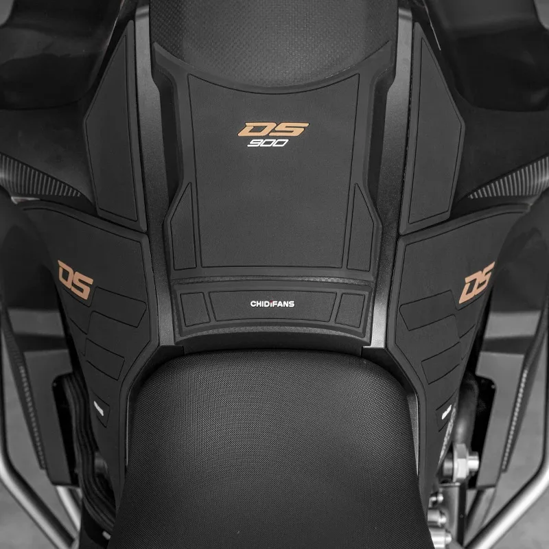 Motorcycle Accessories Decoration And Protection Rubber Gas Tank Thick Decals Fuel Tank Sticker Kits For VOGE DS900X 900 DSX