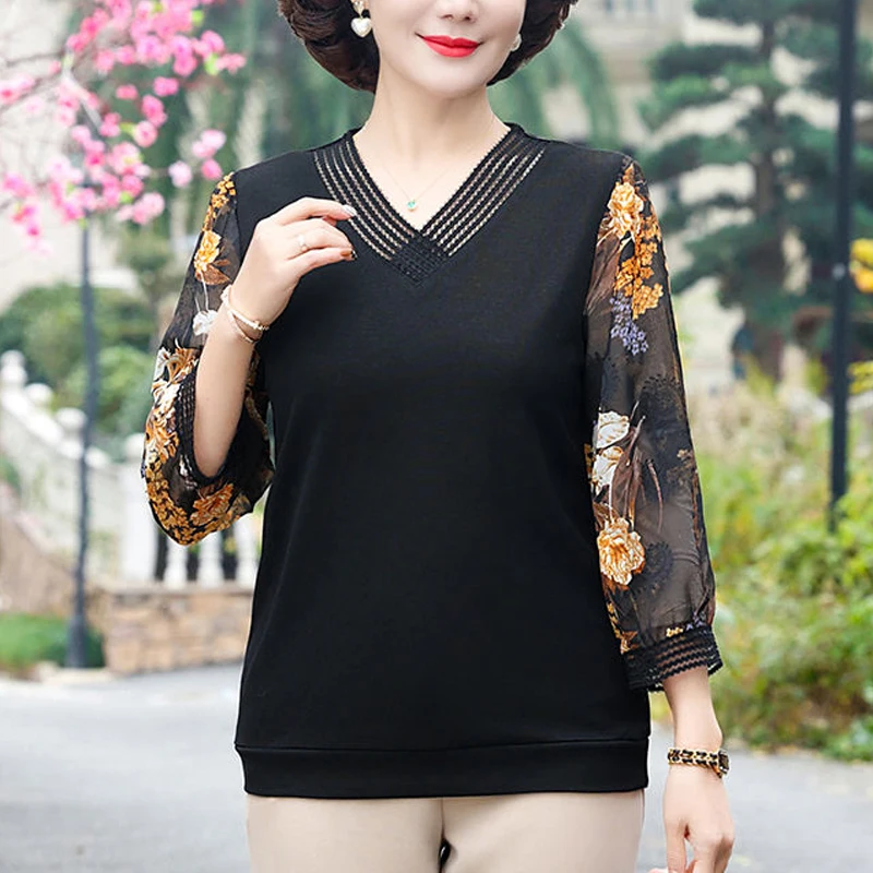 Summer Middle Aged Women Fashion Floral Print Thin Chiffon Blouse Casual 3/4 Sleeve V Neck Tops Elegant Loose Blusas Para Mujer