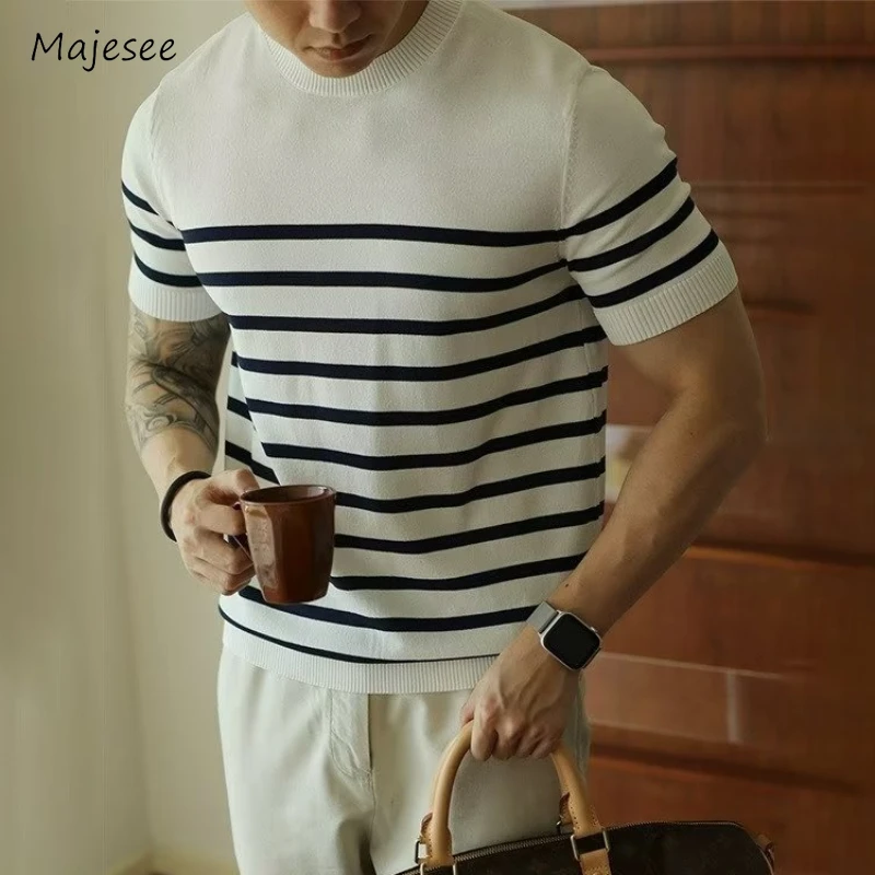 T-shirts Men Striped Summer Korean Style Simple Streetwear Charming Casual Loose Short Sleeve Fashionable Cozy Youthful Chic New