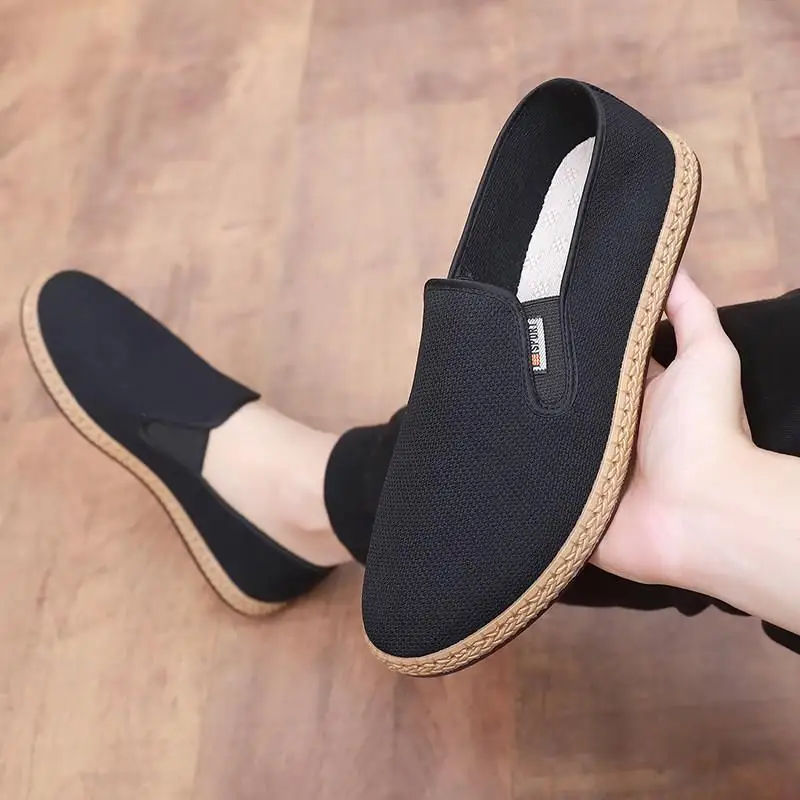 Men's Slip-On Anti-Slip Cloth Shoes Beijing Style Casual Breathable Soft Bottom Black Dad Shoes Comfortable All-Match Footwear
