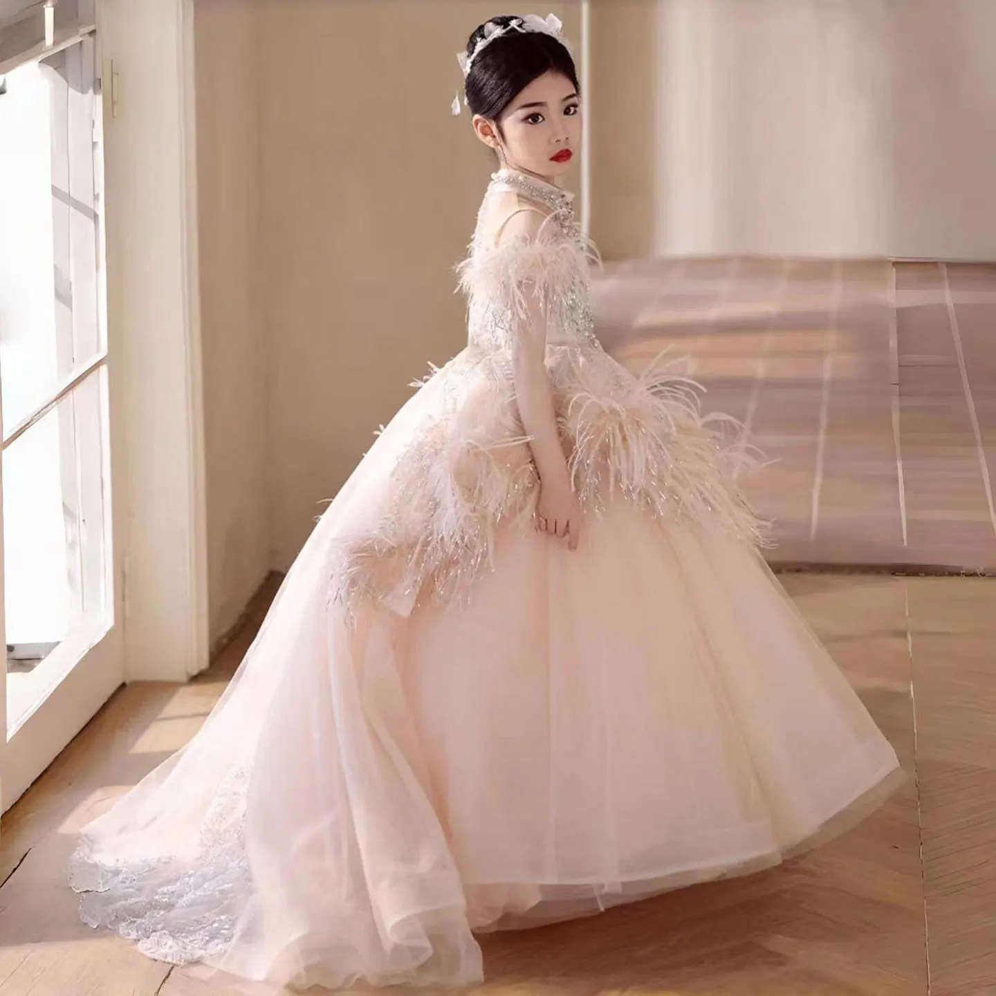 Luxe roze Dubai meisje jurk kralen veren Arabische prinses kinderen bruiloft verjaardagsfeestje lange baljurk 2025