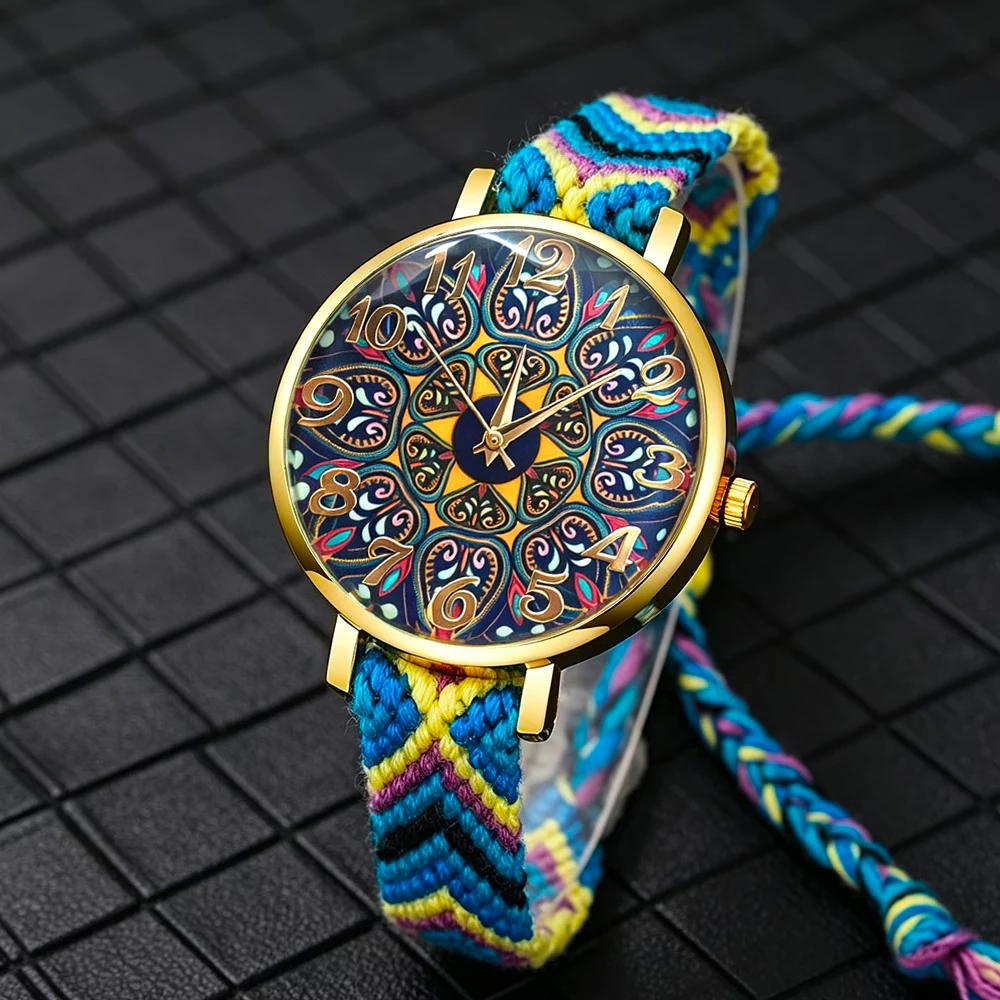 1Pc Vintage Patterned Women's Quartz Watch, Suitable for Pairing with Ethnic-Style Dresses, Casual Outfits, and Is Perfect for Vacations and Daily Commutes. It's a Creative Gift for Best Friends or Girlfriends