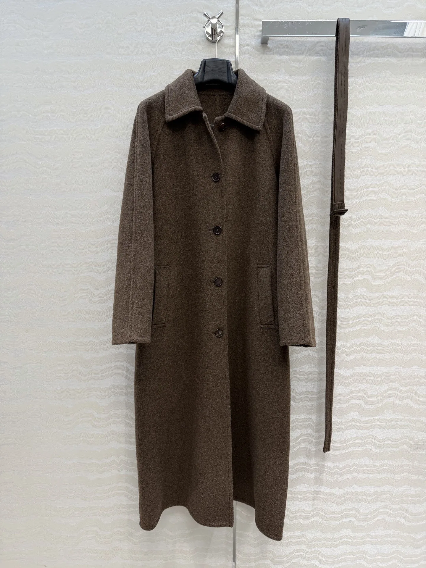 2026 New Long Handmade Cashmere Coat Lapel Single Breasted Oversized Overcoat with Genuine Leather Belt 90Wool 10Cashmere Women