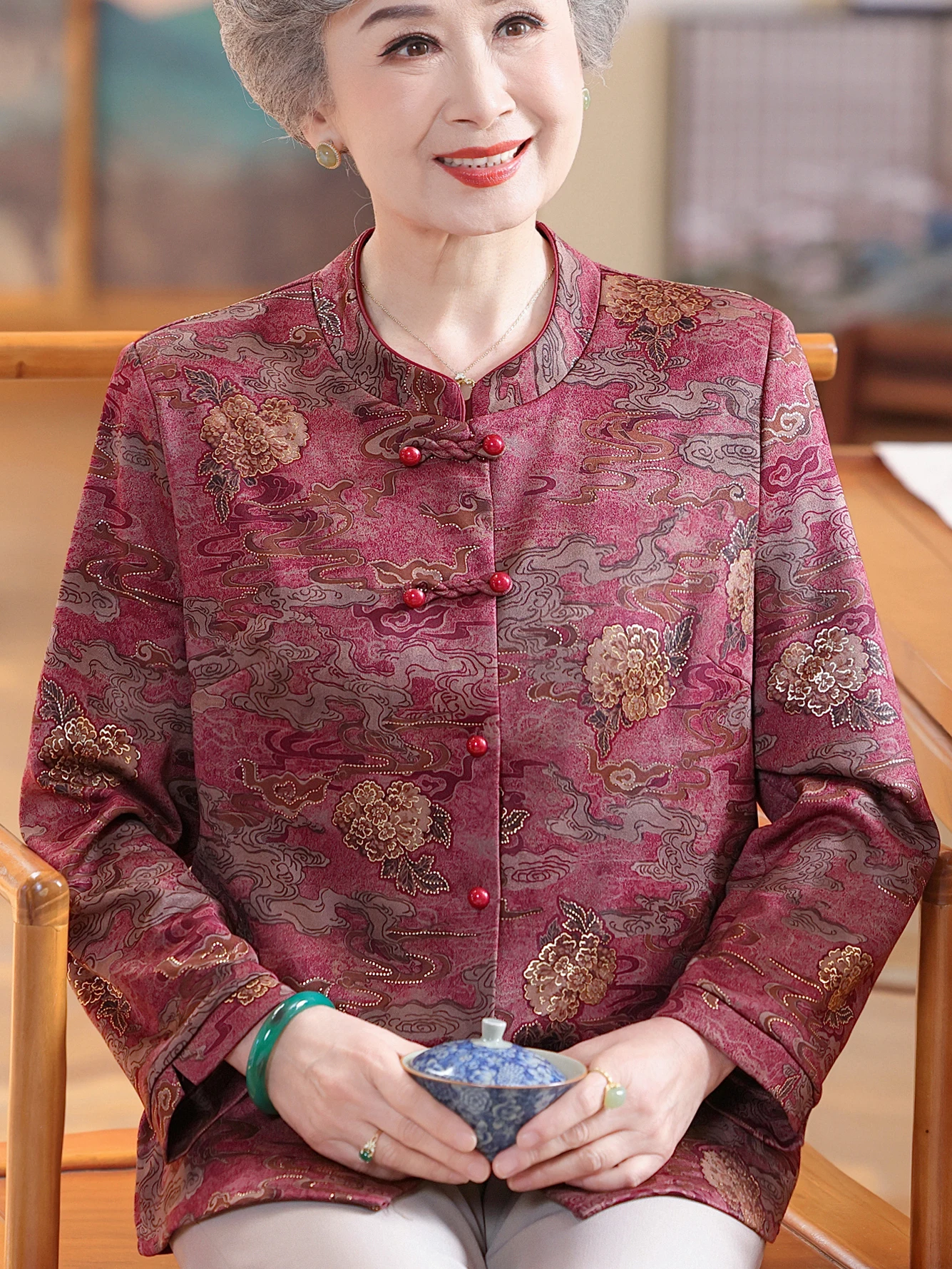 

Весенне-осенний китайский костюм Long Sve irt ly, женский модный костюм на пуговицах с вышивкой, традиционный костюм Тан, топ для мамы Sle