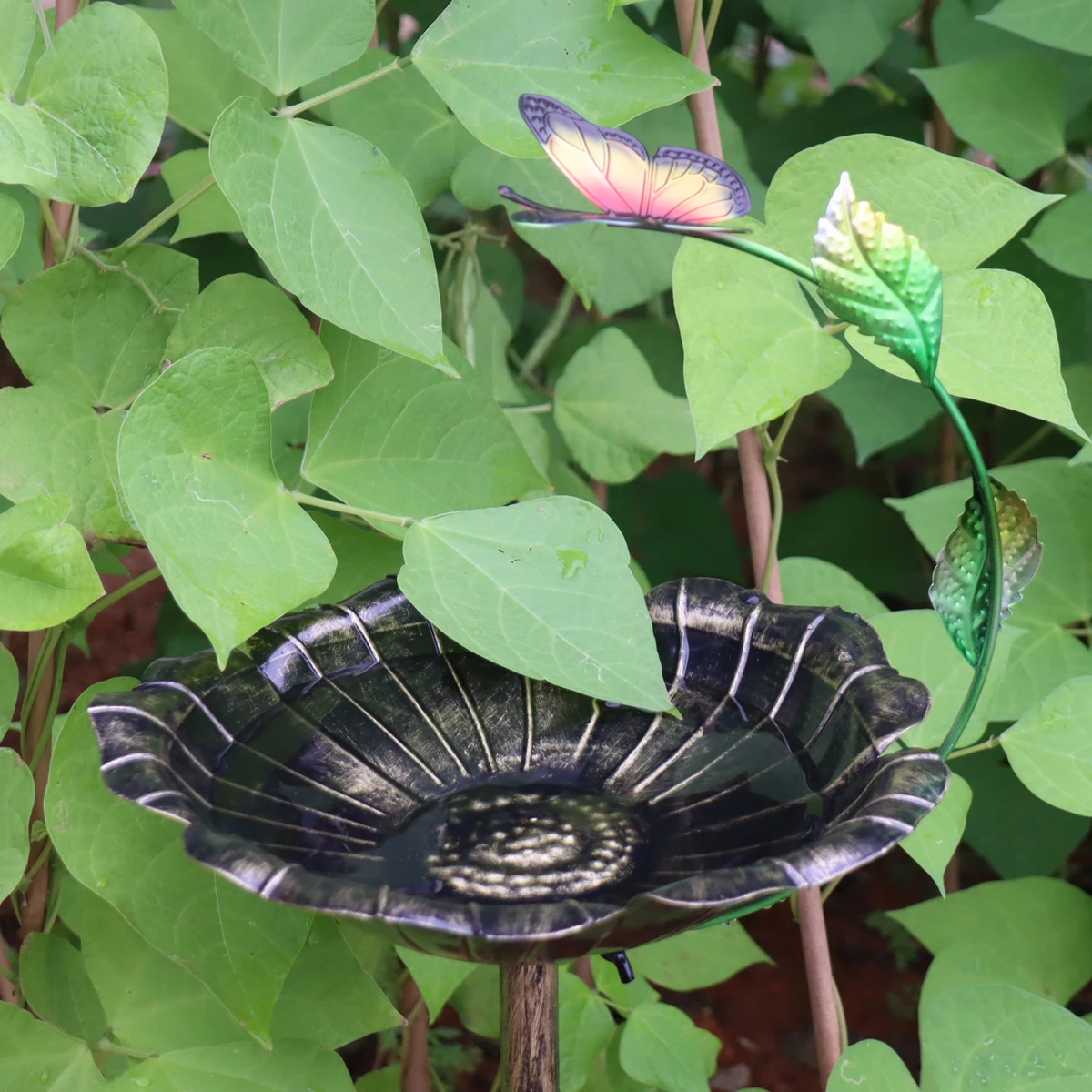 A Colorful Five-Legged Bird Bath and Feeder Combo, Outdoor Garden Floor-Standing Bird Waterer, Rust-Proof Wrought Iron Feeder, Courtyard Lawn Bird-Watching Supplies, Removable and Washable