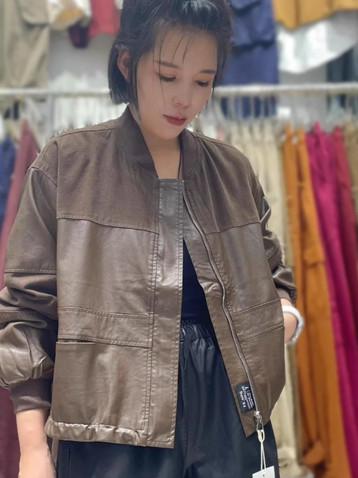 Faionable Einfache Lose ort PU Leder Jaet frauen Frühling Neue Sle Pendeln Sle Kunstleder Lange Sve Zipper