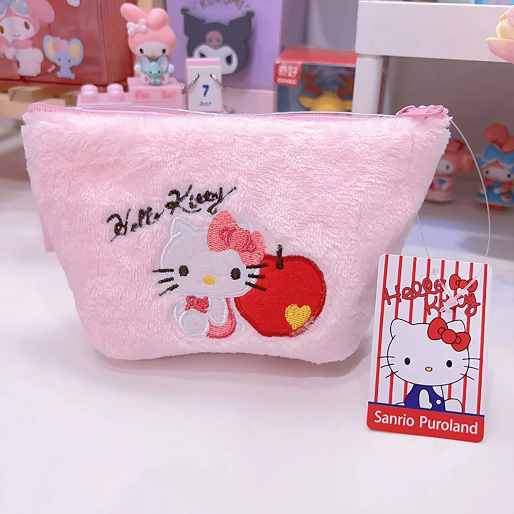 Sacchetto cosmetico della peluche del ricamo di Sanrio hellobyker Cartoon Furry Tote Cinnamorol sacchetto di immagazzinaggio portamonete portafoglio del pacchetto del sacchetto delle donne