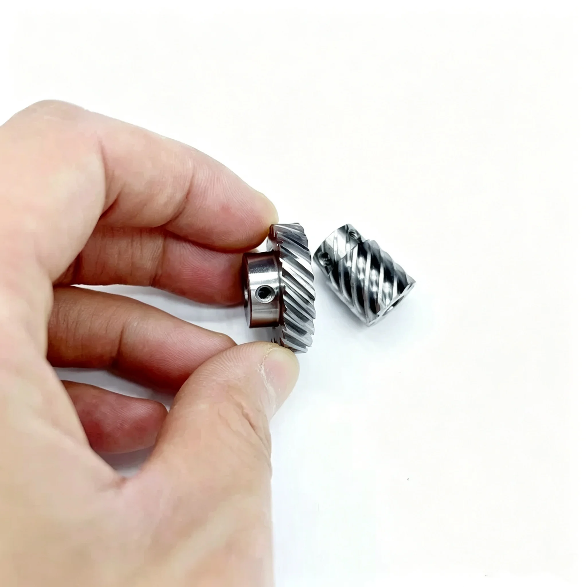 1:2 Reduction Gearbox, 90-Degree Right-Angle Directional Reversing Gearhead 10/20-Tooth Gear Module