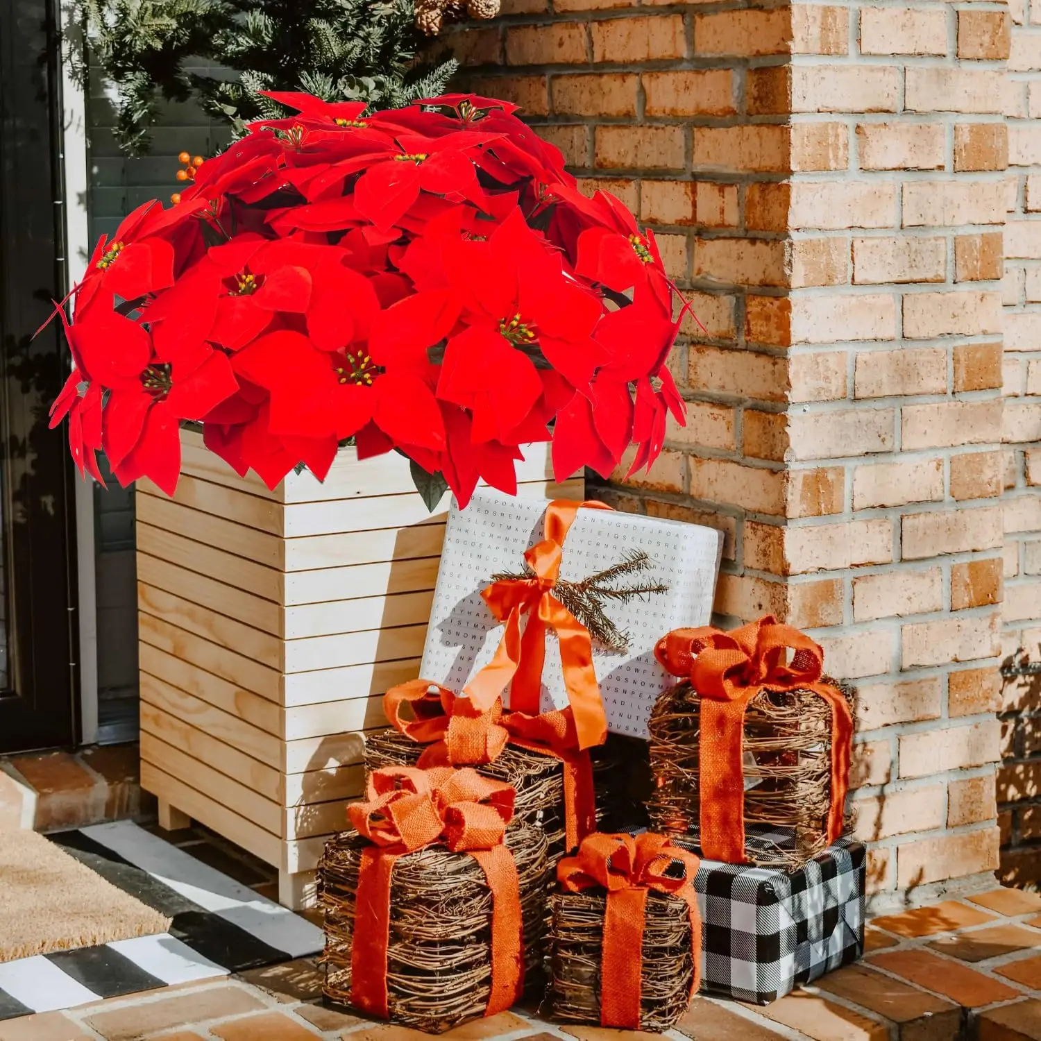 Artificial Poinsettia Bouquet Christmas Red Flowers Bouquet for Home Party Indoor Outdoor Xmas Tree Ornaments Navidad Decor