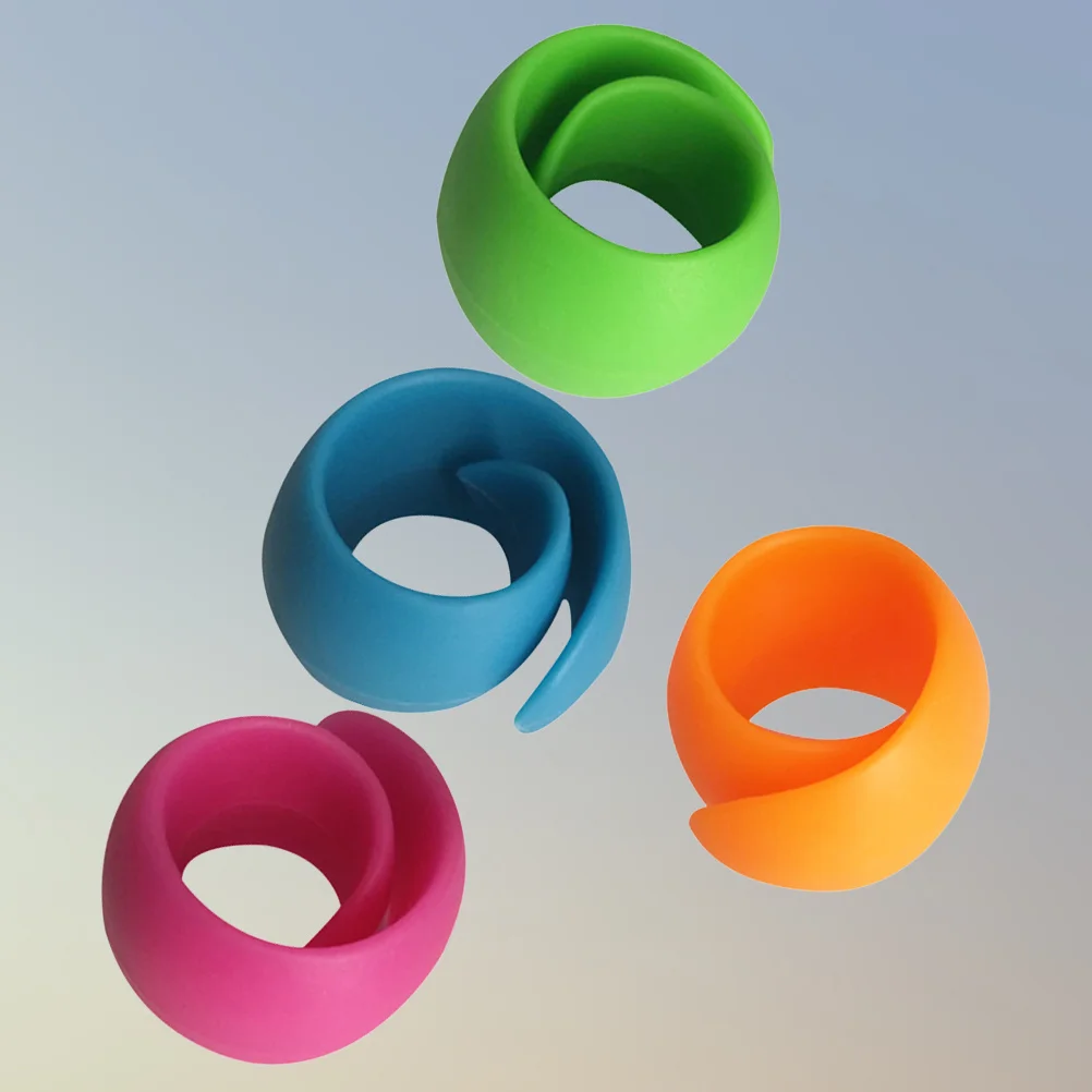 4Pcs Reusable Thread Spool Huggers Silicone Sewing Accessories Keep Threads Easy Attach to Spools Mixed