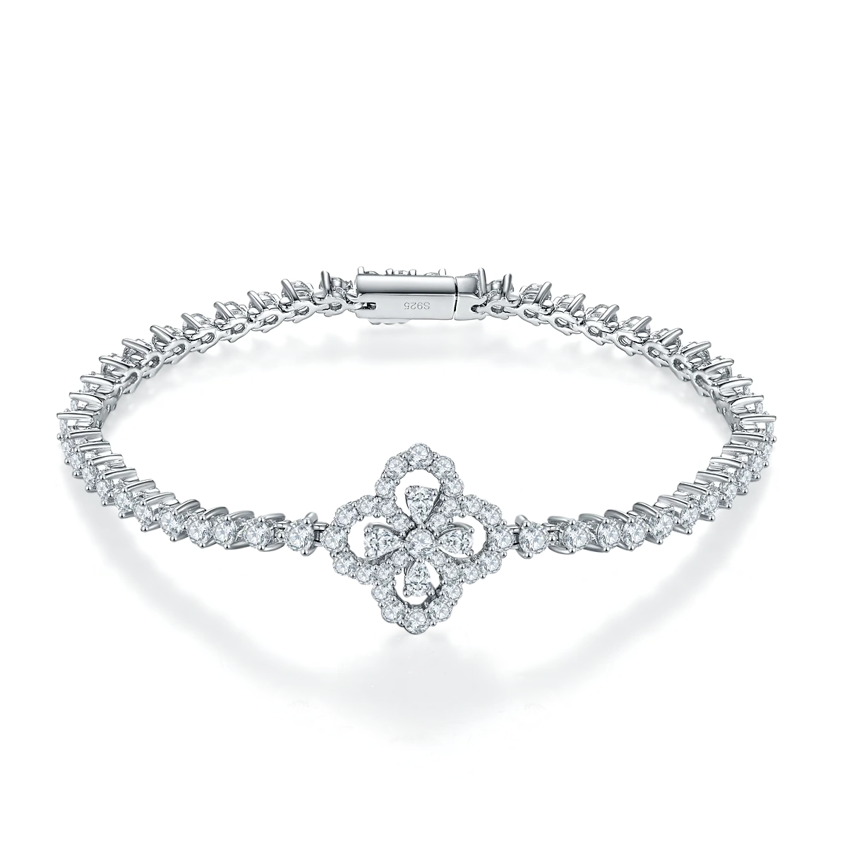 

B240311016 S925 Посеребренный браслет из белого золота 18 карат с муассанитом Lucky Four-Leaf Clover