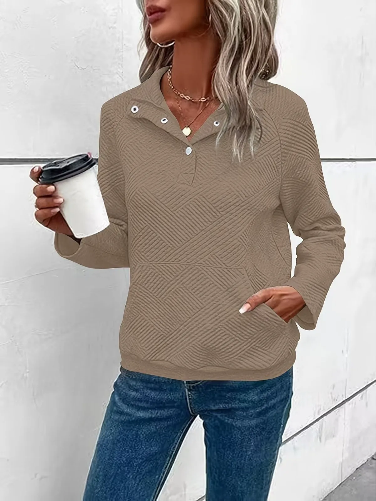 Neues Sweatshirt mit aufgesetzter Tasche, Knopfleiste und Revers, lässiges, lockeres Sweatshirt mit Rag-Shoulder-Langarm