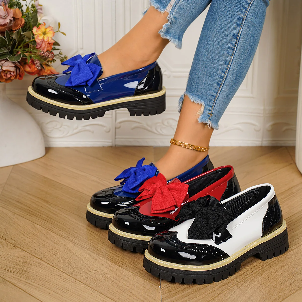 Women's Spring and Autumn Retro Color blocked Round Head Low cut Women's loafers Comfortable Bow British Women's Single Shoes