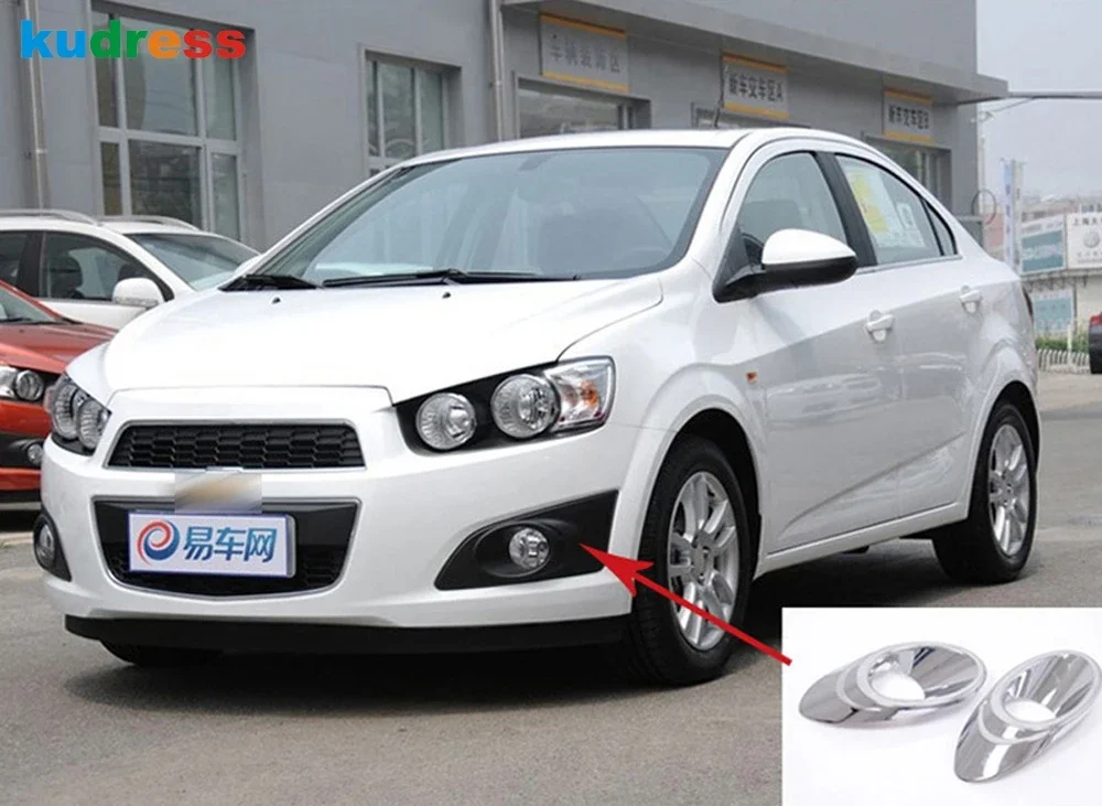 سيارة الجبهة الضباب ضوء غطاء المصباح الكسوة لشروليه أفيو 2011 2012 2013 كروم فوجليت صب مقبلات الحافة الزخارف اكسسوارات